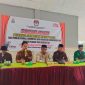 Ubaidillah, S. P. (Pegang MIC) selaku anggota PPK Kecamatan Batang-batang Divisi Sosialisasi, Pendidikan Pemilih, Partisipasi Masyarakat, dan Sumber Daya Manusia (SDM)