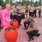 Foto : Upacara Korps Raport yang dilaksanakan, di Lapangan Tri Brata Mapolres setempat, Selasa (31/12/2024)
