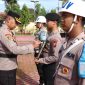 Foto : Wakapolres Sumenep Kompol Trie Sis Biantoro, S.Pd., S.I.K., M.H. saat melakukan pemberhentian tidak dengan hormat (PTDH) terhadap satu oknum polisi