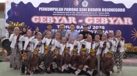 Foto : Gebyar-Gebyar Tahun Baru 2025 di Pendopo Malowopati, Pemkab Bojonegoro
