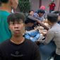 Foto : Pelaku berinisial S (Kaos Hitam) dan korban berinisial B (Meninggal). 