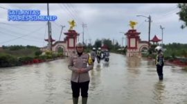 Foto : Kasat Lantas Polres Sumenep AKP Ninit Titis Dwiyani, S.H., saat memberikan himbauan kepada masyarakat melalui akun resmi Satlantas Polres Sumenep