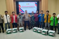 Foto: Kapolres Sumenep, AKBP Henri Noveri Santoso, S.H., S.I.K., M.M., memimpin langsung Baksos Polri Presisi, didampingi oleh Wakapolres Kompol Masyhur Ade, S.I.K., M.H., serta Kasdim 0827 Sumenep Mayor Cba Ari Pamungkas. 