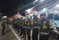 Foto: Tim Elang Satlantas Polres Sumenep sedang melakukan apel kesiapan di Pos 12-0 Trunojoyo. 