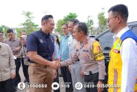 Foto: Menteri Koordinator Bidang Infrastruktur dan Pembangunan Kewilayahan, Agus Harimurti Yudhoyono (AHY), melakukan peninjauan langsung ke Jasamarga Tollroad Command Center di Jati Asih, Bekasi, Jumat (28/3/2025).