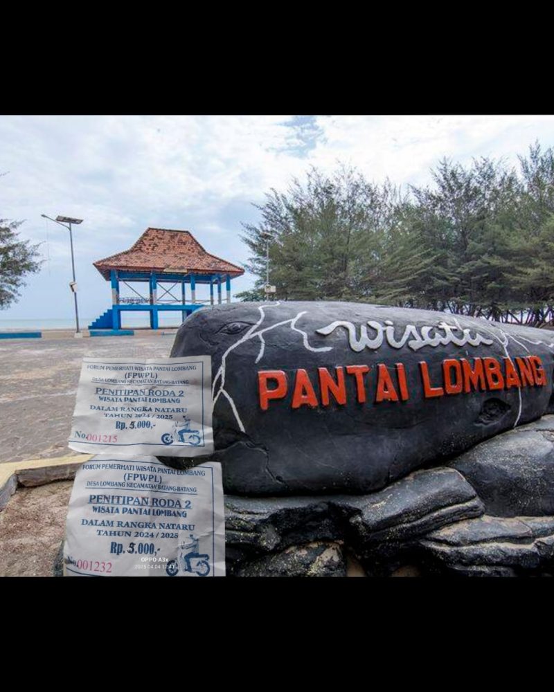 Foto: Karcis parkir Pantai Lombang bertuliskan “Nataru 2024/2025” masih digunakan saat Lebaran 2025. Diduga jadi alat pungli dengan tarif yang dimanipulasi.