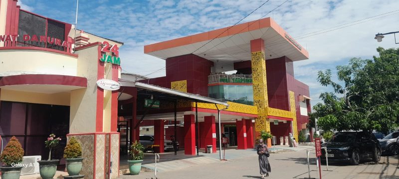 Foto: Gedung utama RSUD dr. H. Moh. Anwar Sumenep yang terus berbenah untuk peningkatan layanan kesehatan masyarakat.  
