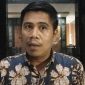 Foto: Kasi Intel Kejari Sumenep, Moch. Indra Subrata, saat memberikan keterangan usai penggeledahan kasus BSPS, Selasa (8/7/2025).  