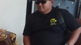 Foto: Ketua Kelompok, Tri Ahmad, saat memberikan klarifikasi terkait sengketa tanah.
