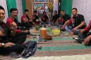 Foto: Sekretaris LSM BIDIK Sumenep, Akang Sunan (peci hitam), bersama anggota LSM BIDIK.
