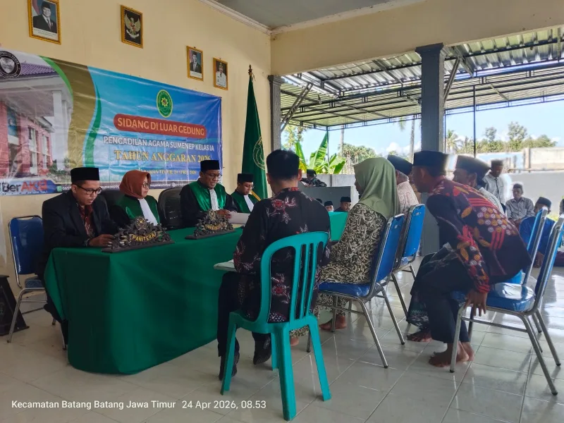 Foto: Sidang isbat nikah keliling di wilayah Kecamatan Batang-Batang, Sumenep.