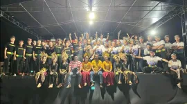 Foto: Laskar Sadewo Pasongsongan usai tampil pada Festival Musik Tong-Tong Lagu Bupati Sumenep 2026.
