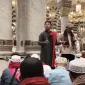 Foto: Suasana doa bersama jamaah haji asal Sumenep dari Yayasan Ar Raudah di Masjid Nabawi, Madinah, dalam rangka menyambut 1 Muharram 1448 H.
