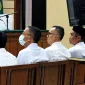Foto: Para terdakwa kasus dugaan korupsi BSPS Sumenep saat menjalani persidangan di Tipikor Surabaya.