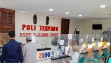 Masyarakat mengakses layanan di Poli Terpadu RSUD dr. H. Moh. Anwar Sumenep. Melalui penguatan sistem pelayanan yang terintegrasi, rumah sakit terus berupaya menghadirkan layanan kesehatan yang lebih cepat, efektif, dan nyaman bagi pasien.