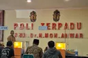 Suasana pelayanan pendaftaran pasien di Poli Terpadu RSUD dr. H. Moh. Anwar Sumenep yang tetap berjalan tertib dan kondusif.