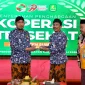 Bupati Sumenep Achmad Fauzi Wongsojudo menyampaikan sambutan pada peringatan Hari Koperasi ke-79 di Pendopo Agung Keraton Sumenep
