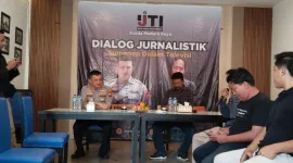 Foto: Dialog jurnalistik IJTI Korda Madura Raya bersama Kapolresta Sumenep.