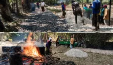 Foto: Warga Dusun Palegin bergotong royong membangun jalan menuju Yayasan Miftahul Ulum di Desa Grujugan, Kecamatan Gapura.