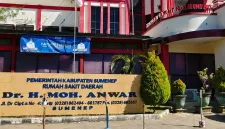 RSUD dr. H. Moh. Anwar Sumenep terus mengoptimalkan transformasi digital melalui penerapan Sistem Rumah Sakit Online untuk mendukung pengelolaan data dan informasi pelayanan kesehatan.