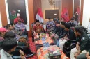 Foto: Ketua DPRD Sumenep bersama mahasiswa Speare of Justice saat audiensi di Kantor DPRD Sumenep.