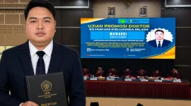 Foto: Dr. Mawardi saat mengikuti Ujian Promosi Doktor S3 Hukum Keluarga Islam di UIN Maulana Malik Ibrahim Malang.
