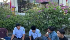 Persatuan Pemuda Independen menggelar aksi demonstrasi jilid III sekaligus Camping Demokrasi di depan Gedung DPRD Kabupaten Sumenep, Rabu (2/9/2026)