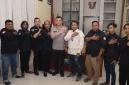 Foto: Redaksi TrendiKabar.com bersama Kapolresta Sumenep dalam agenda silaturahmi dan sinergitas.