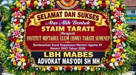 Foto: Karangan bunga ucapan selamat atas alih bentuk STAIM Tarate menjadi Institut Miftahul Ulum (ISMU) Tarate Sumenep.